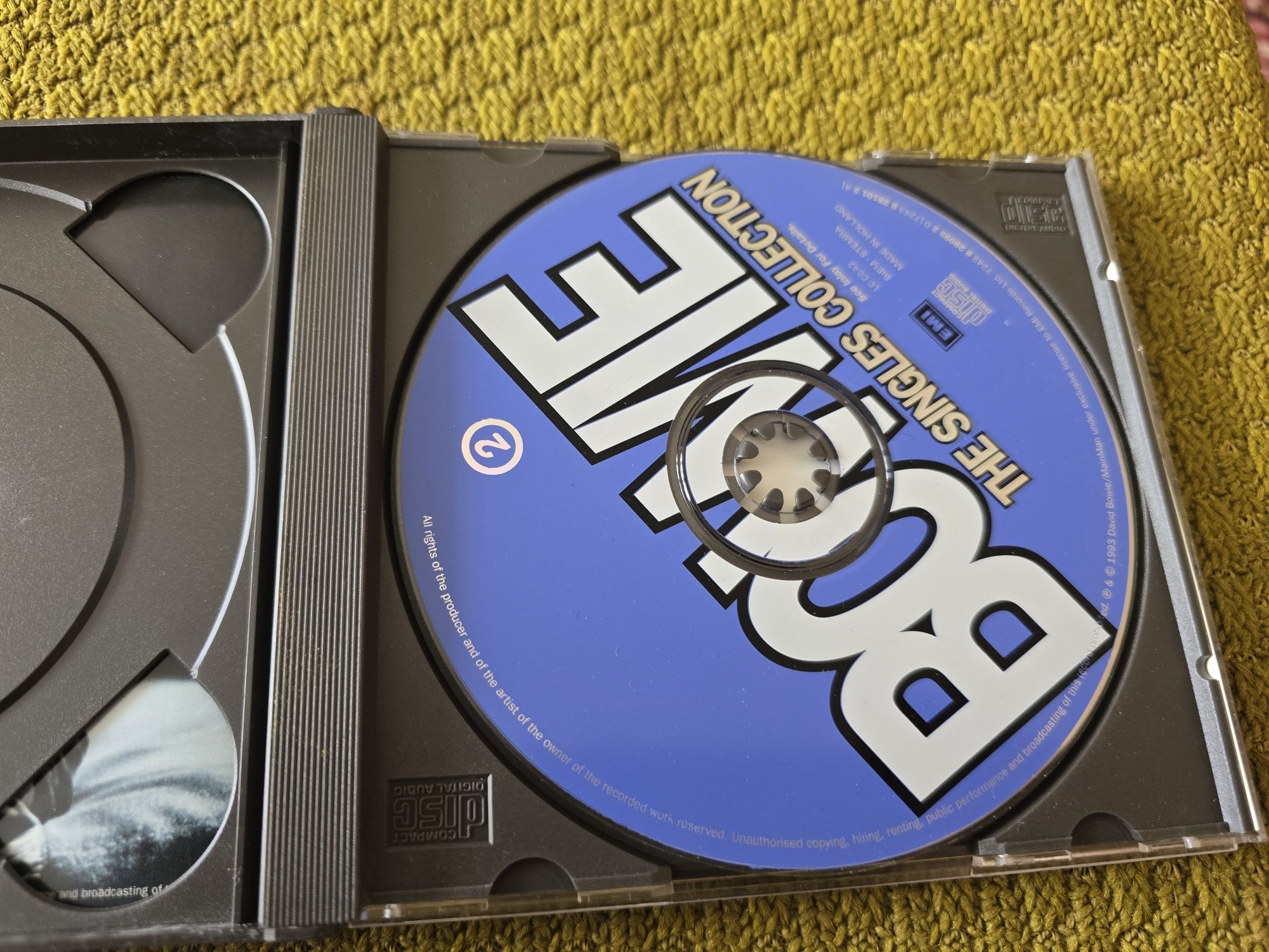 David Bowie - The singles collection