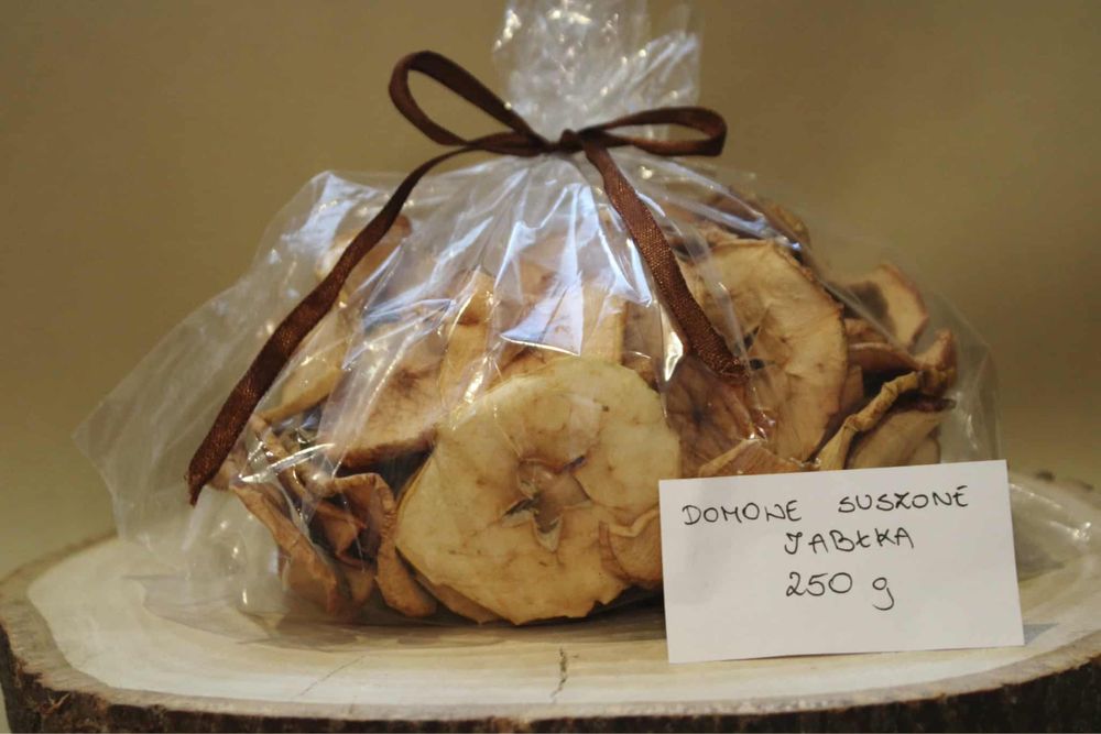 Suszone jabłka z przydomowego ogródka 250g