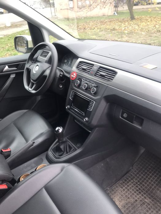 Кадди механика 7 мест 17 год