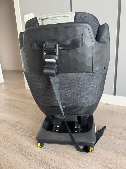 Автокрісло Maxi-Cosi Titan Pro 2 i-Size (9-36 кг)