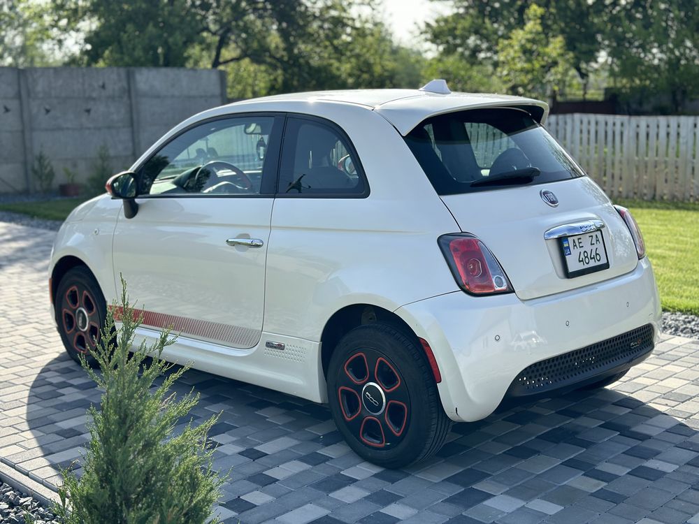 Fiat E 500 Електромобіль