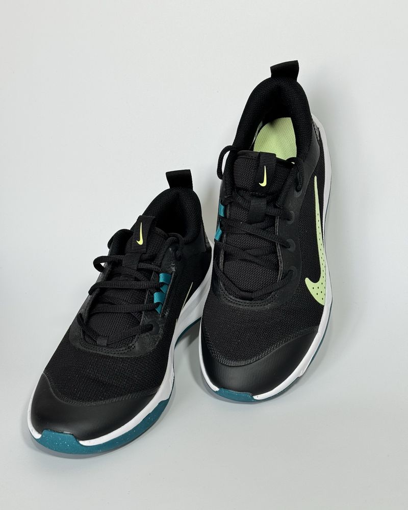 Оригінал Кросівки Nike Omni Multi-Court (GS) DM9027-003 Оригинал Найк