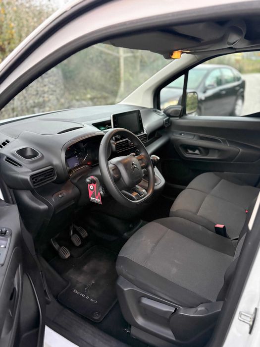 Citroen Berlingo 1.5 M - IVA Dedutivel 3 lugares