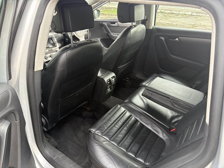 В Житомирі VW Passat B7 2013 1.6дизель праве кермо не розмитнений Жито