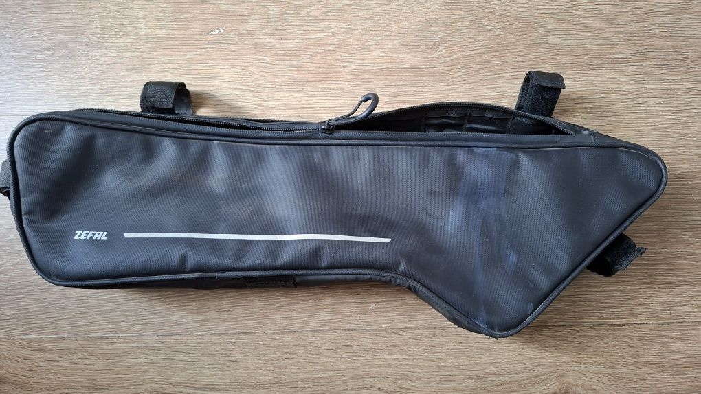 Torba pod ramę Zefal Z adventure C4 uszkodzona