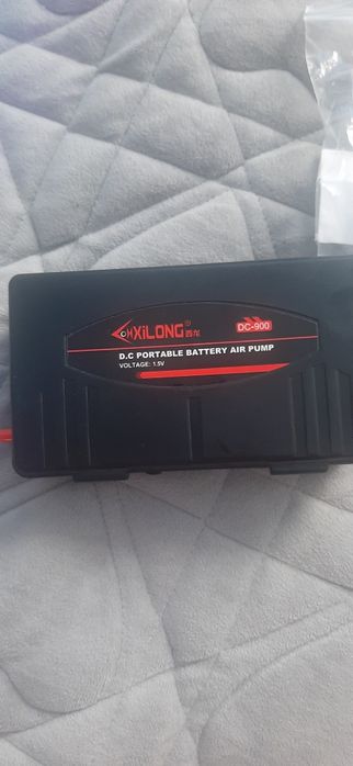 Компрессор для аквариума на батарейках!