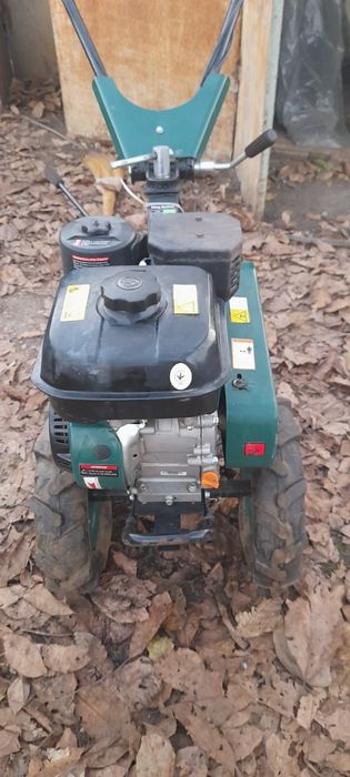 Продам мотоблок 7.5 л. с бензин