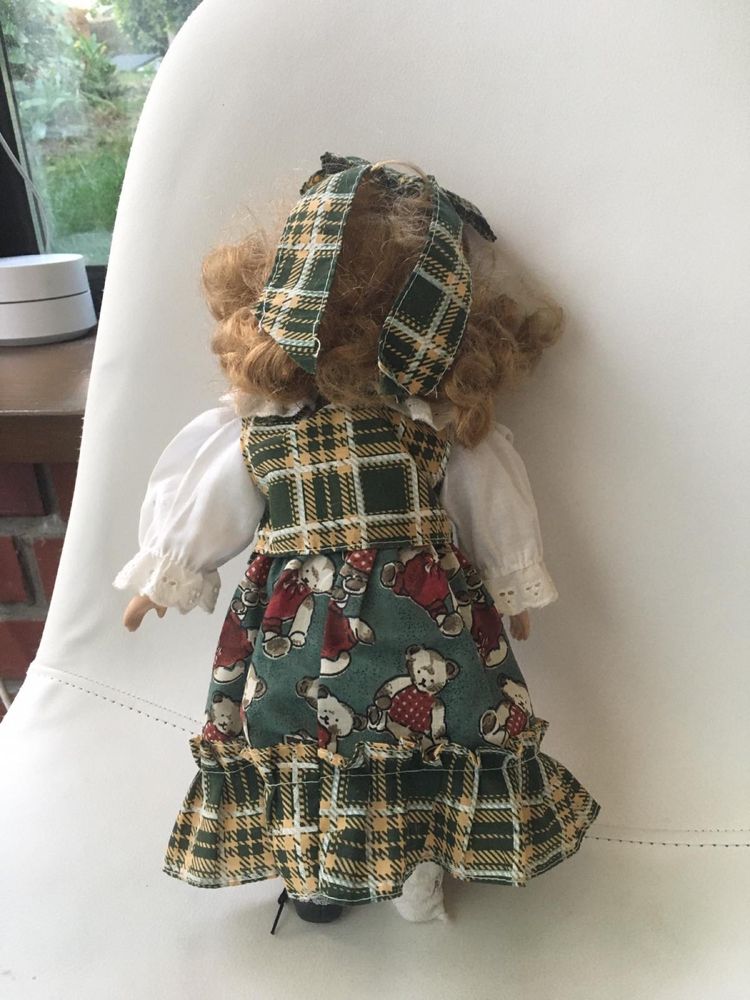Кукла немецкая