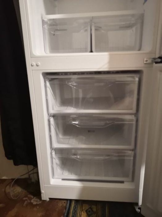 холодильник Indesit DS 3161 W