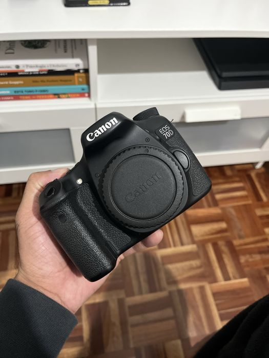 Vendo Canon 70d com lente 50mm 1:8