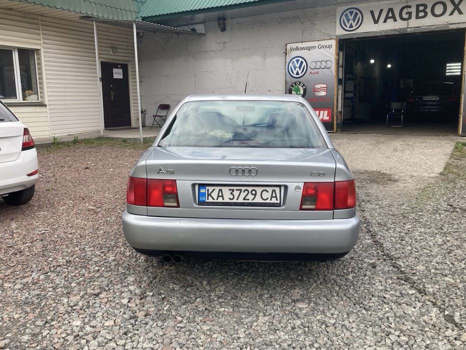 Продам Ауді А6 в хорошому стані