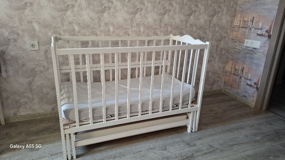 Кроватка детская