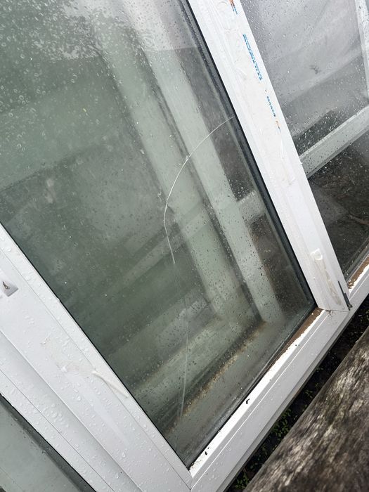 Продам пластикові вікна б/у