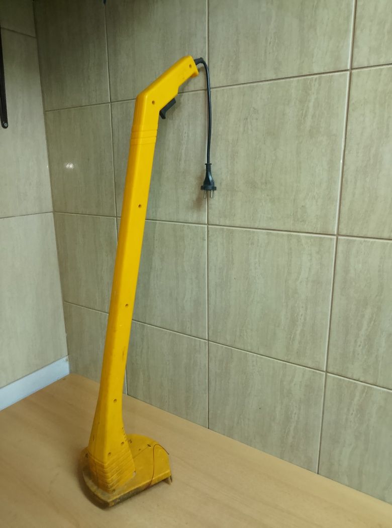 Podkaszarka elektryczna żyłkowa Fleurelle RT 22 cm
