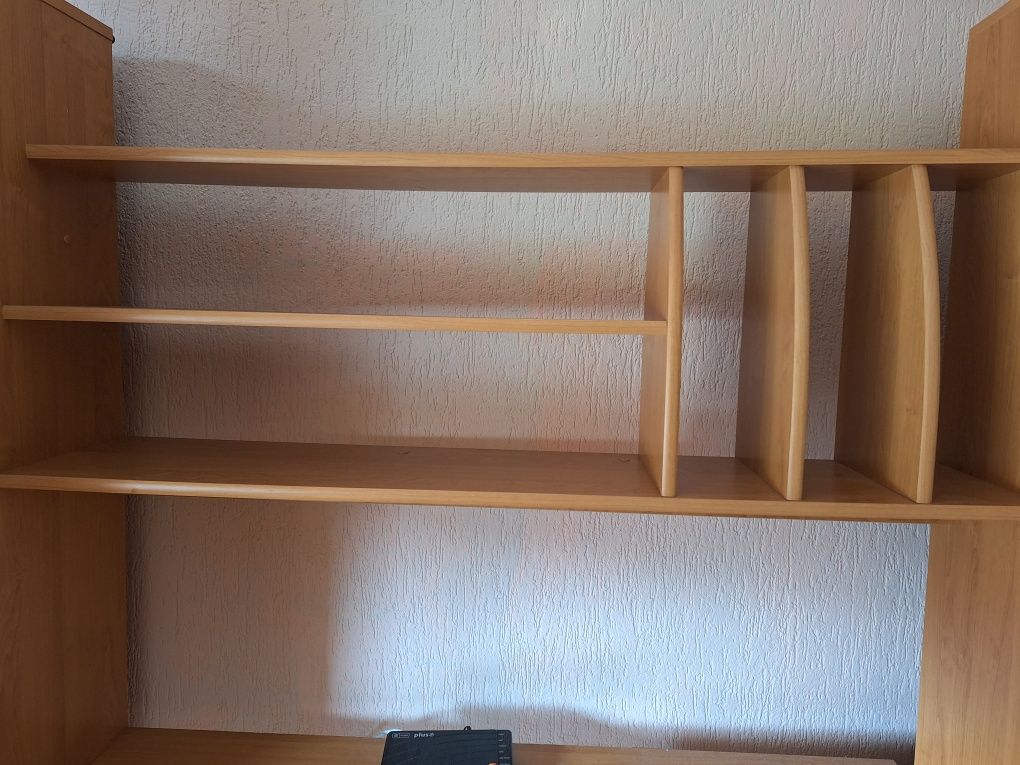 Zestaw mebli do pokoju