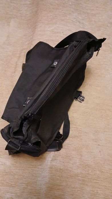 Продається сумка для чоловіків, чорна. Текстиль