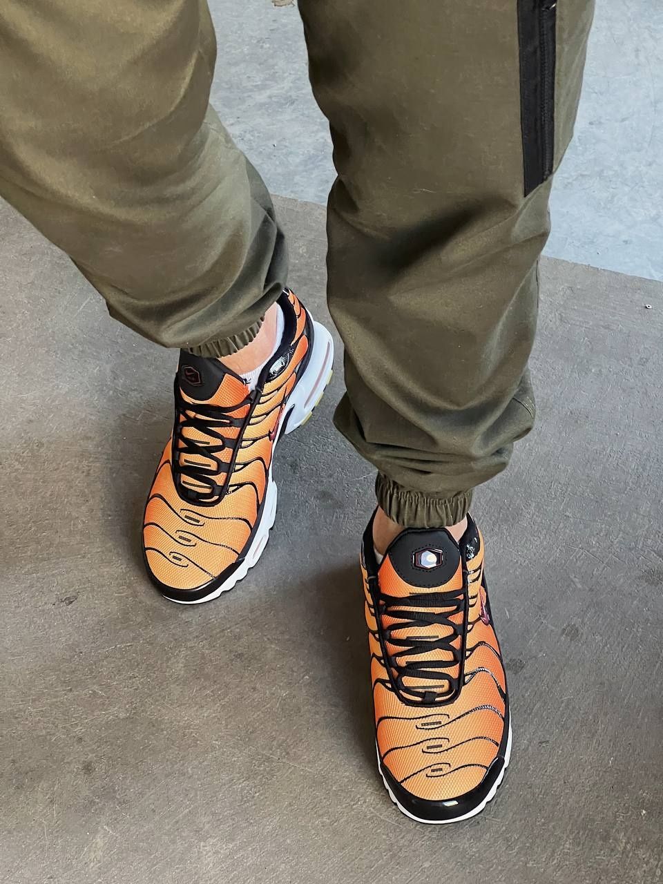 р40-45 кросівки Nike Air Max TN Plus Tiger