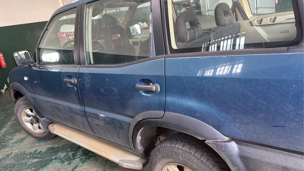 Nissan Terrano Longo 7 lugares