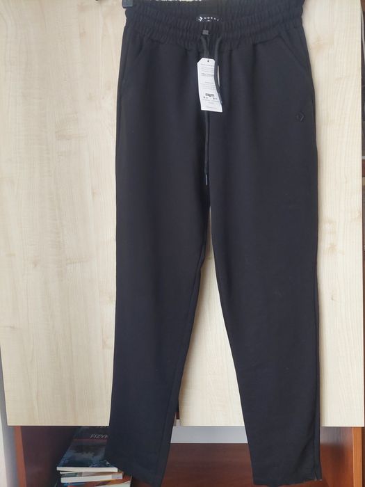 spodnie dresowe Moraj M