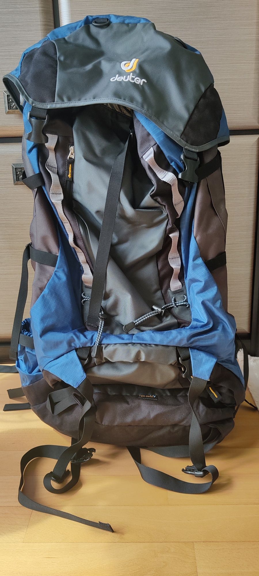 Похідний рюкзак Deuter 75+10 L