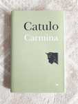 Vendo "Carmina", de Catulo.