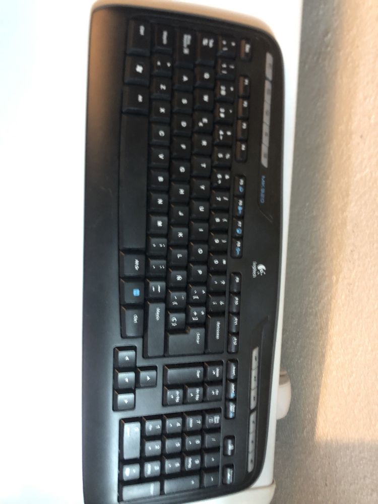 Logitech Wireless Combo Mk320 (Só teclado. sem pen)