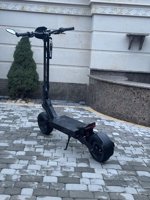 Електросамокат Kukirin G4