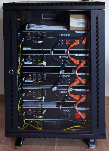 Vendo Baterias Pylontech US3000C e US2000C