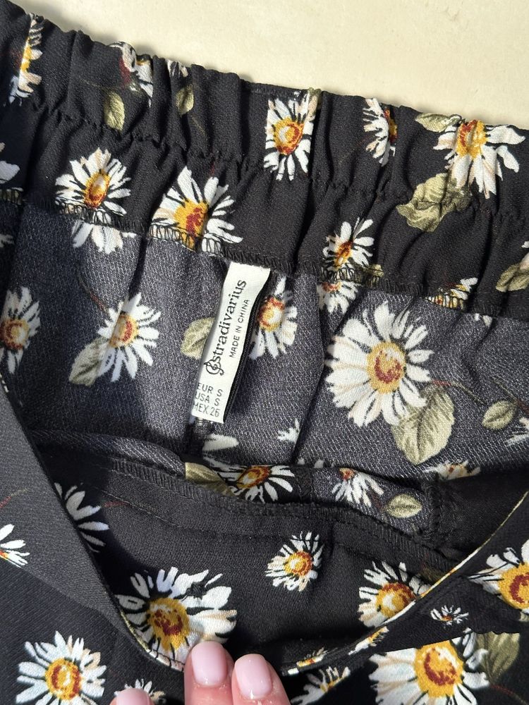 Штани Stradivarius