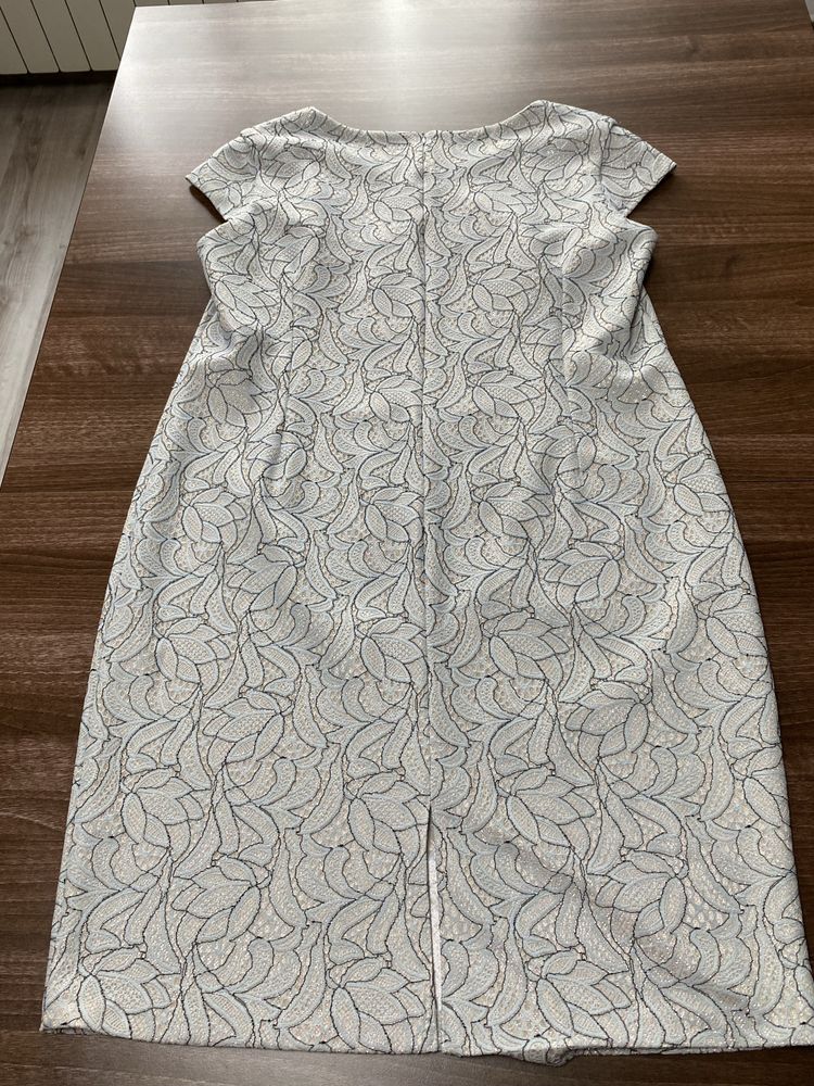Elegancka sukienka