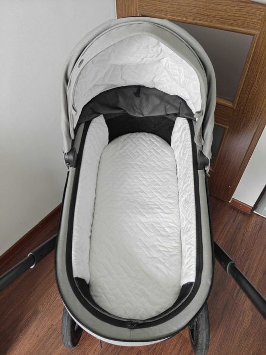 Wózek 2w1 Muuvo Quick 3.0 (Gondola + Spacerówka) - SUPER ZESTAW