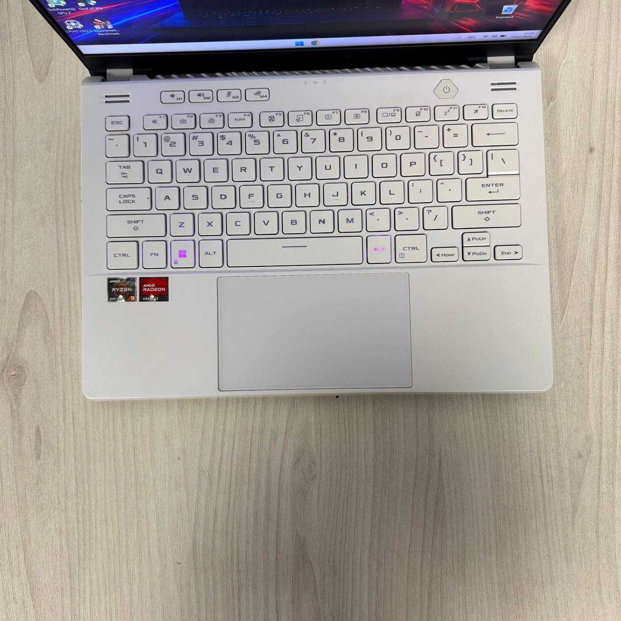 Asus ROG  G14 GA402RK 2K  120Hz Ryzen 9 6900HS 16GB 1TB SSD  RX 6800S