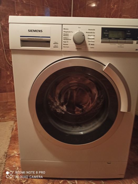 Пральна машина Siemens. Привезена з Європи. Хороший стан.