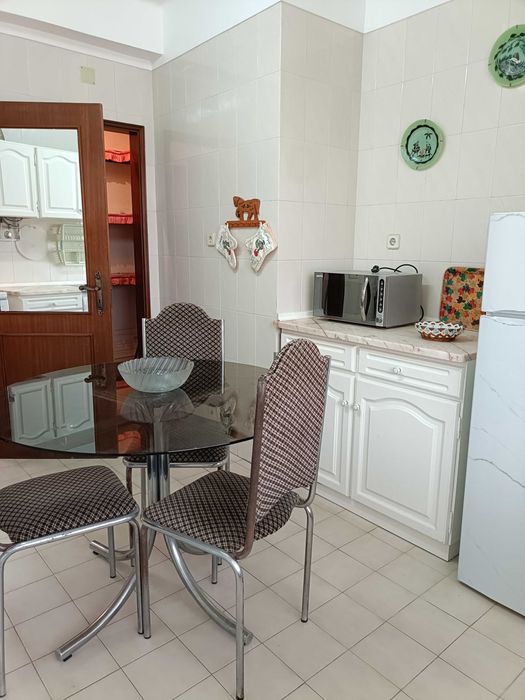 oportunidade única - elegante t1 na 1ª linha frente ao mar