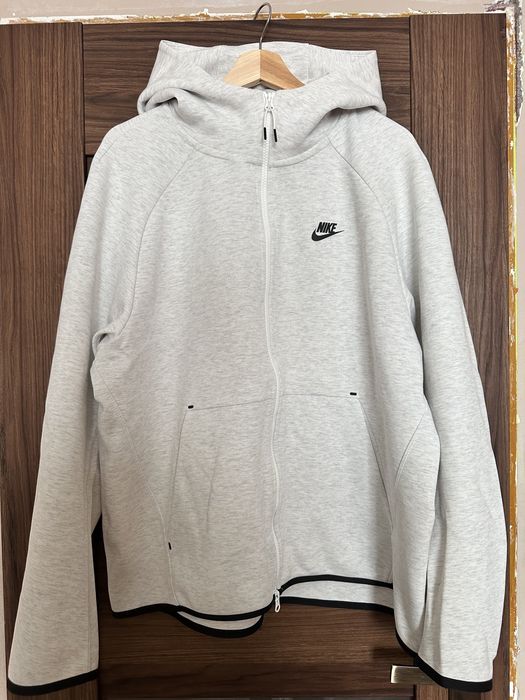 Męska bluza Nike Tech Fleece rozm. XL, biała