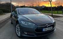 Tesla S85 com motor e baterias já substituídas - Em optimo estado