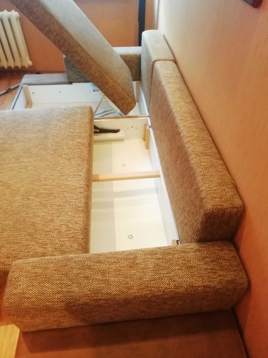 Kanapa narożna rozkładana