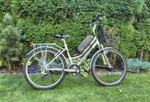 Rower trekkingowy po konwersji na elektryczny Unibike Pamir