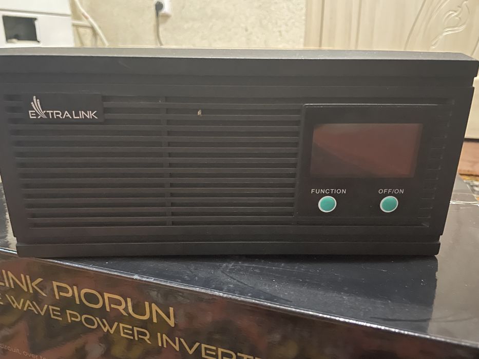 Джерело безперебійного живлення (ДБЖ) Extralink 1600w