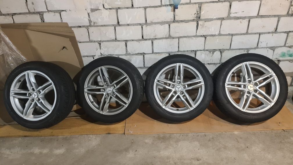 Диски R17 з резинью 245/45 R17  (літо)