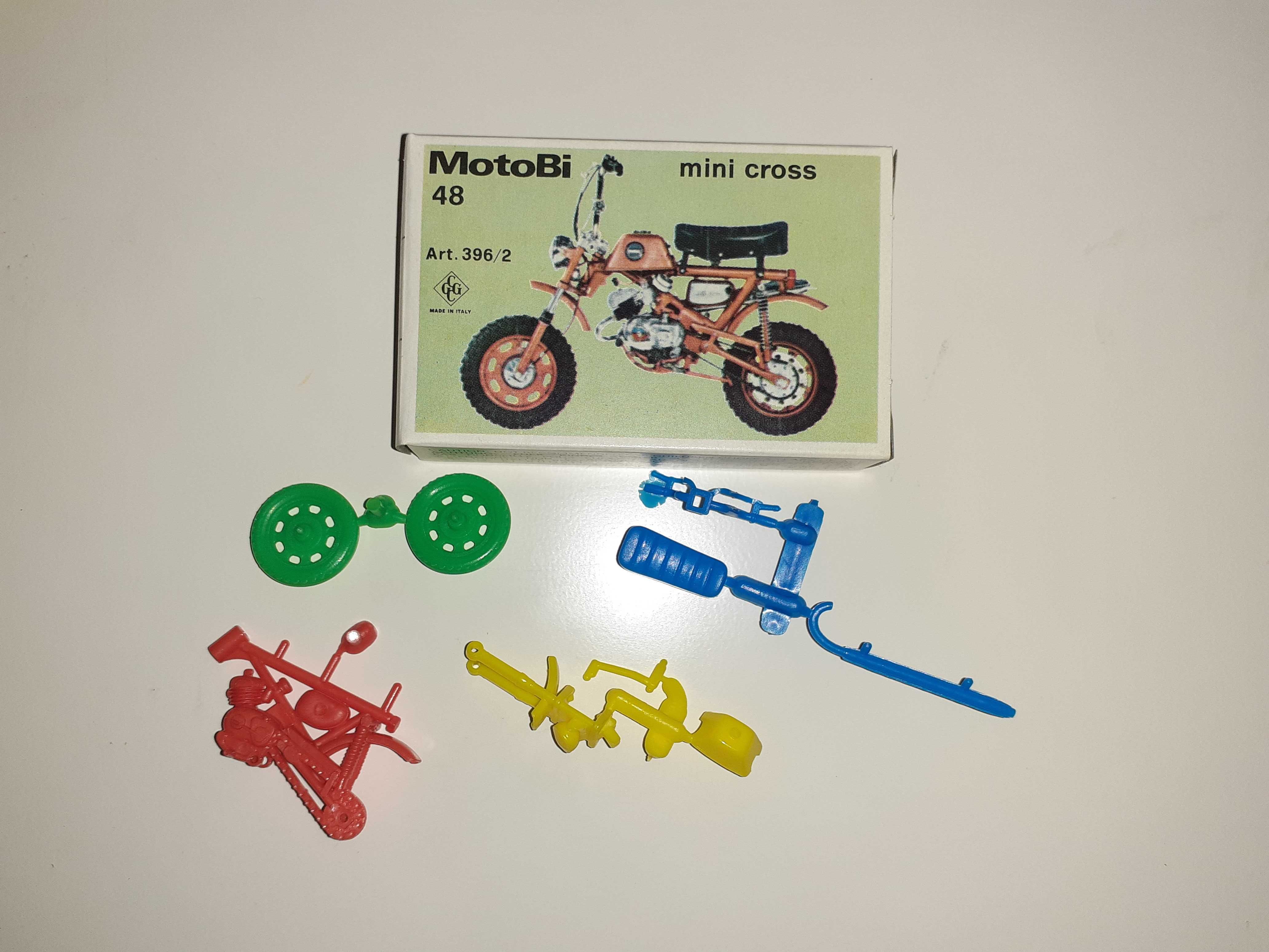 Kit modelismo Mini motas CGGC 1970/80