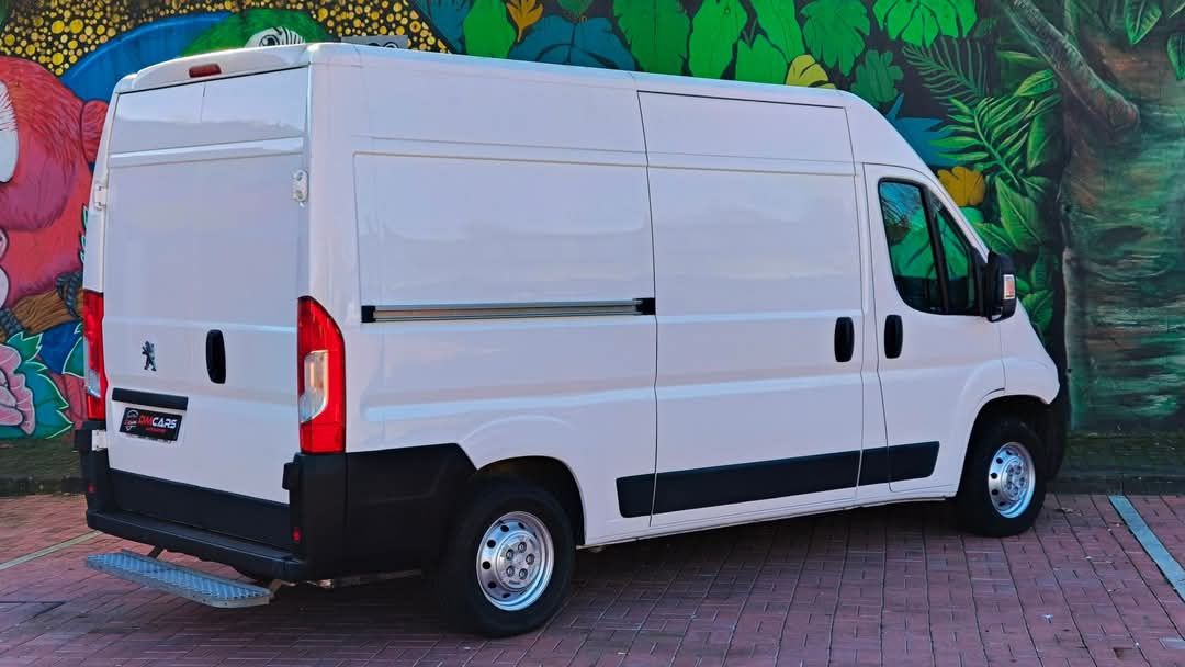 Peugeot Boxer 2.3 HDI 130 CV