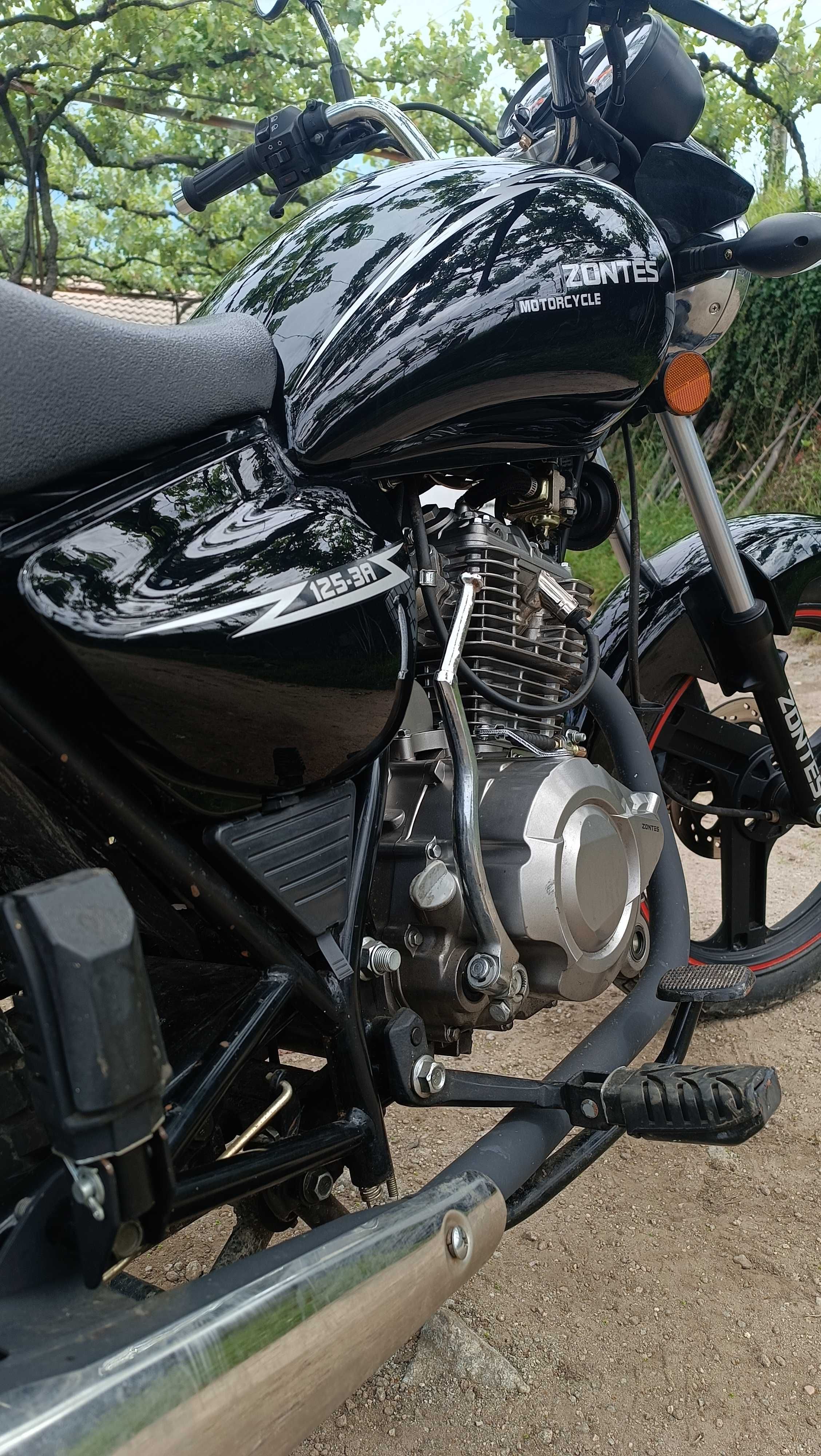 vende-se Zontes 125-3A