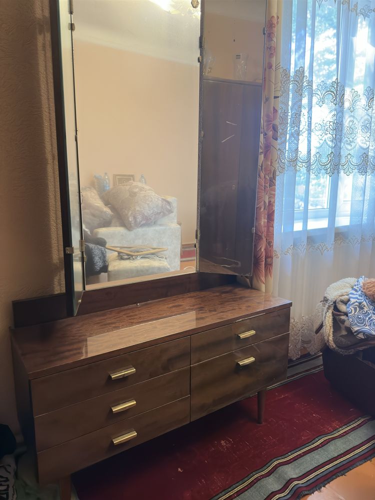 Спальня натуральне дерево