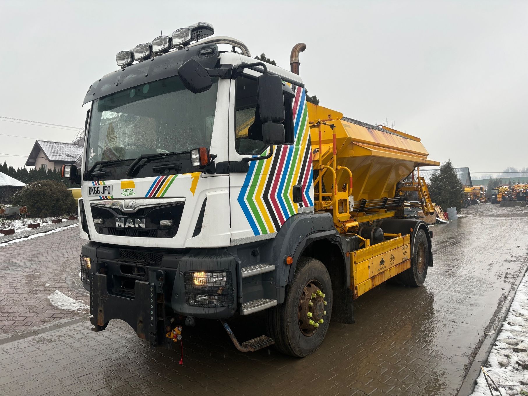 MAN TGM 18.290 4X4BB piaskarka solarka econ pług schmidt  Man tgm 4x4 e6 Piaskarka solarka econ pług schmidt 2016 manual