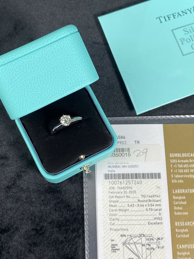 Золота каблучка з діамантом 0.7 ct GIA | кольцо бриллиант сертификат