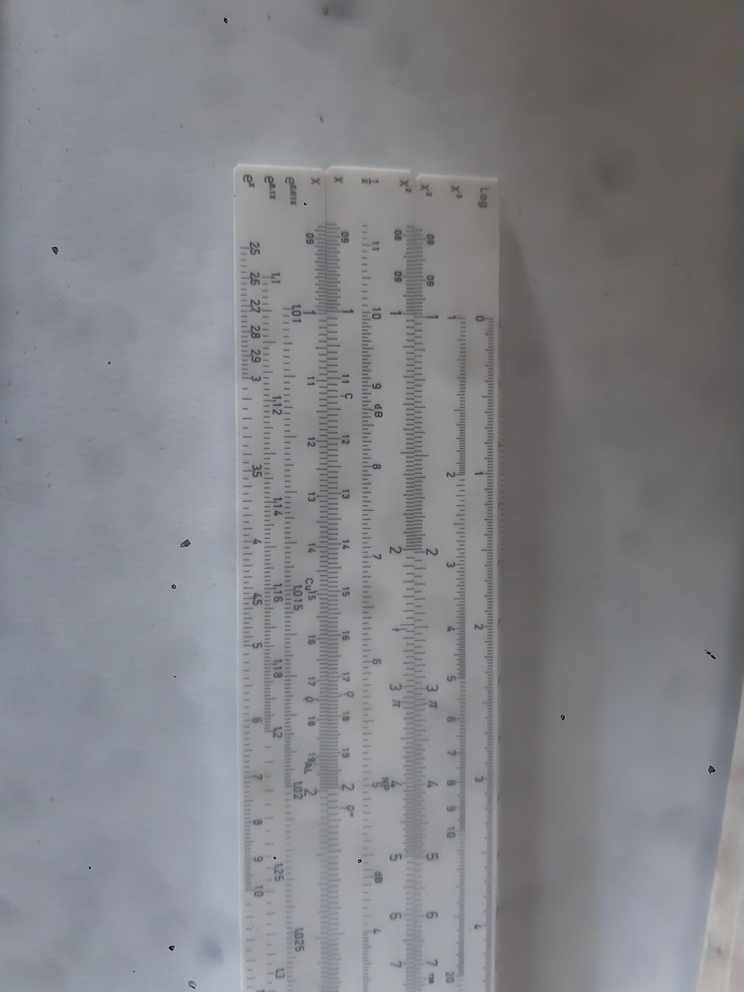 suwak logarytmiczny Elekto logarex 27402-III Data PR. 1972.