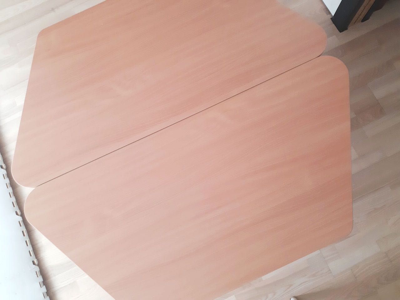 2 stoliki szkolne Moje Bambino - jak nowe - rozm 3-5 (119cm -176,5 cm)