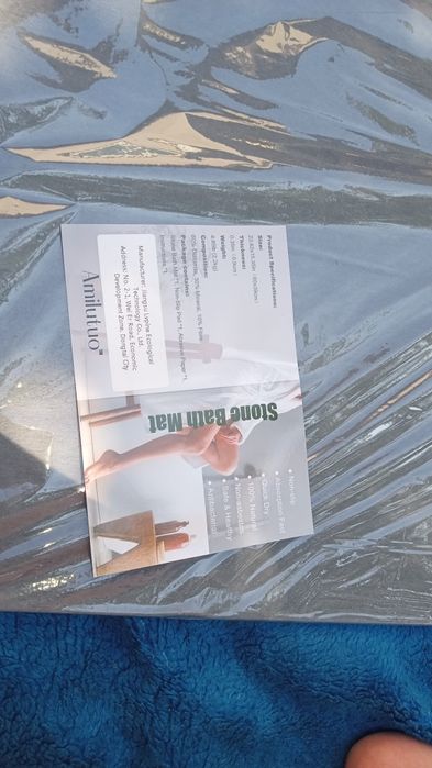 Mata łazienkowa z kamienia Amilutuo