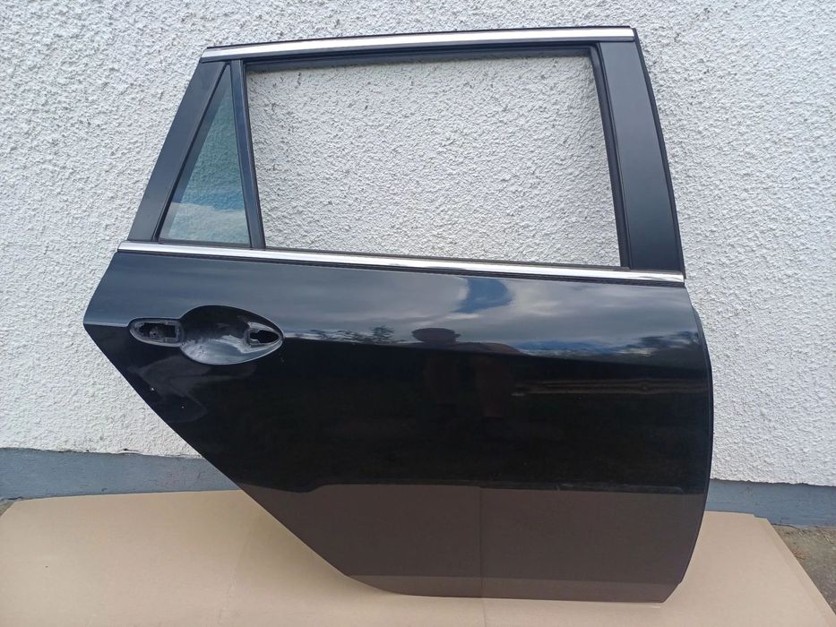 Drzwi prawy tył Mazda 6 II GH kombi lift 16W bez rdzy